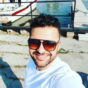 Meet your Posher, Khalid